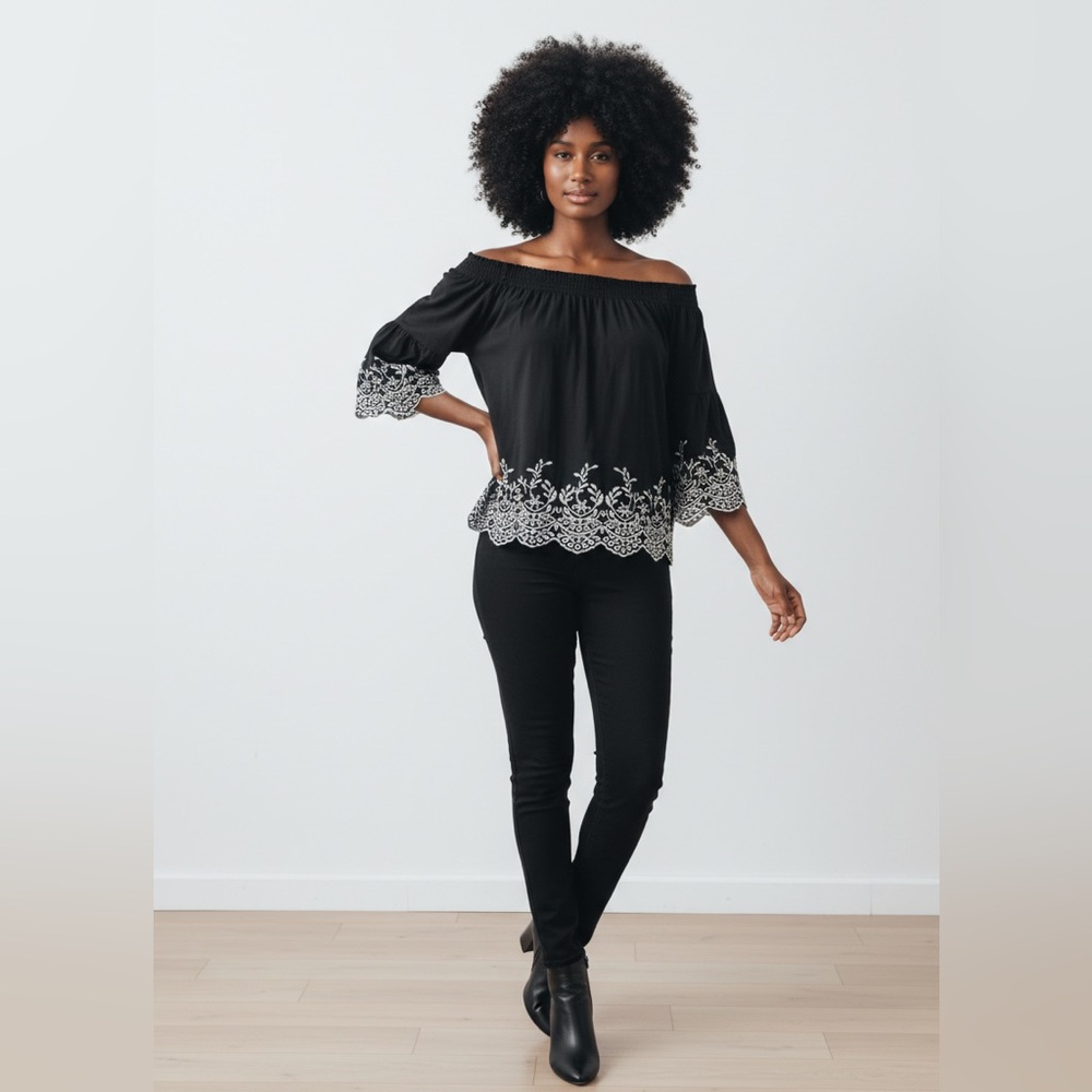 White House Black Market Black Embellished 3/4 Sleeve Blouse